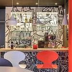 Ibis Otel