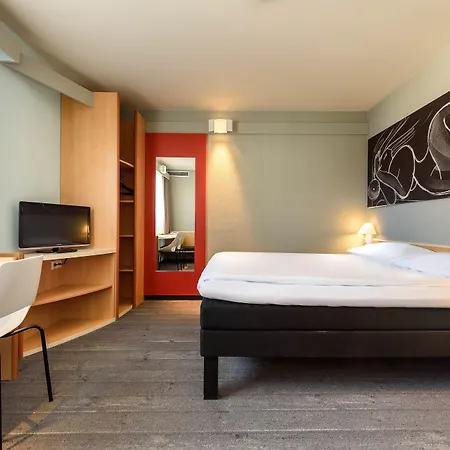 Ibis Otel