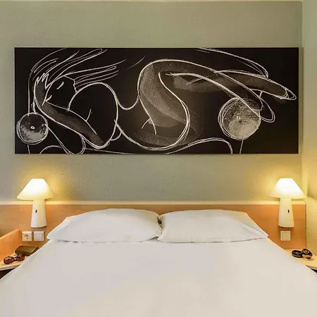 Otel Ibis 3*