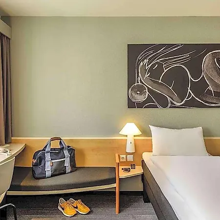 Ibis Hotel