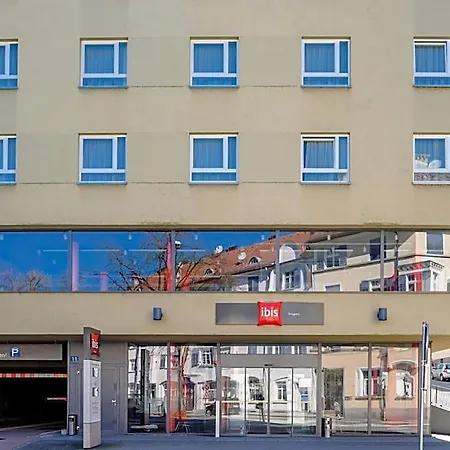 Ibis Hotel 3*
