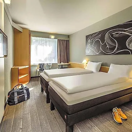Hotel Ibis 3*