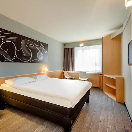 Hotel Ibis 3*