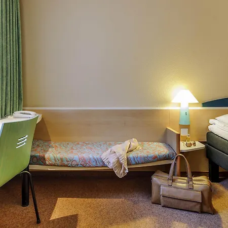 Ibis 3*