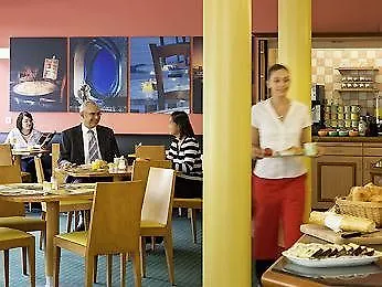 宜必思布雷根茨酒店 酒店